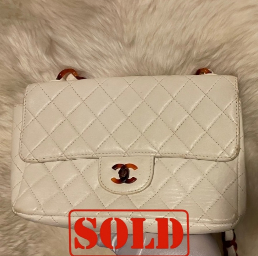 Chanel Tortoiseshell Chain Off White Purse